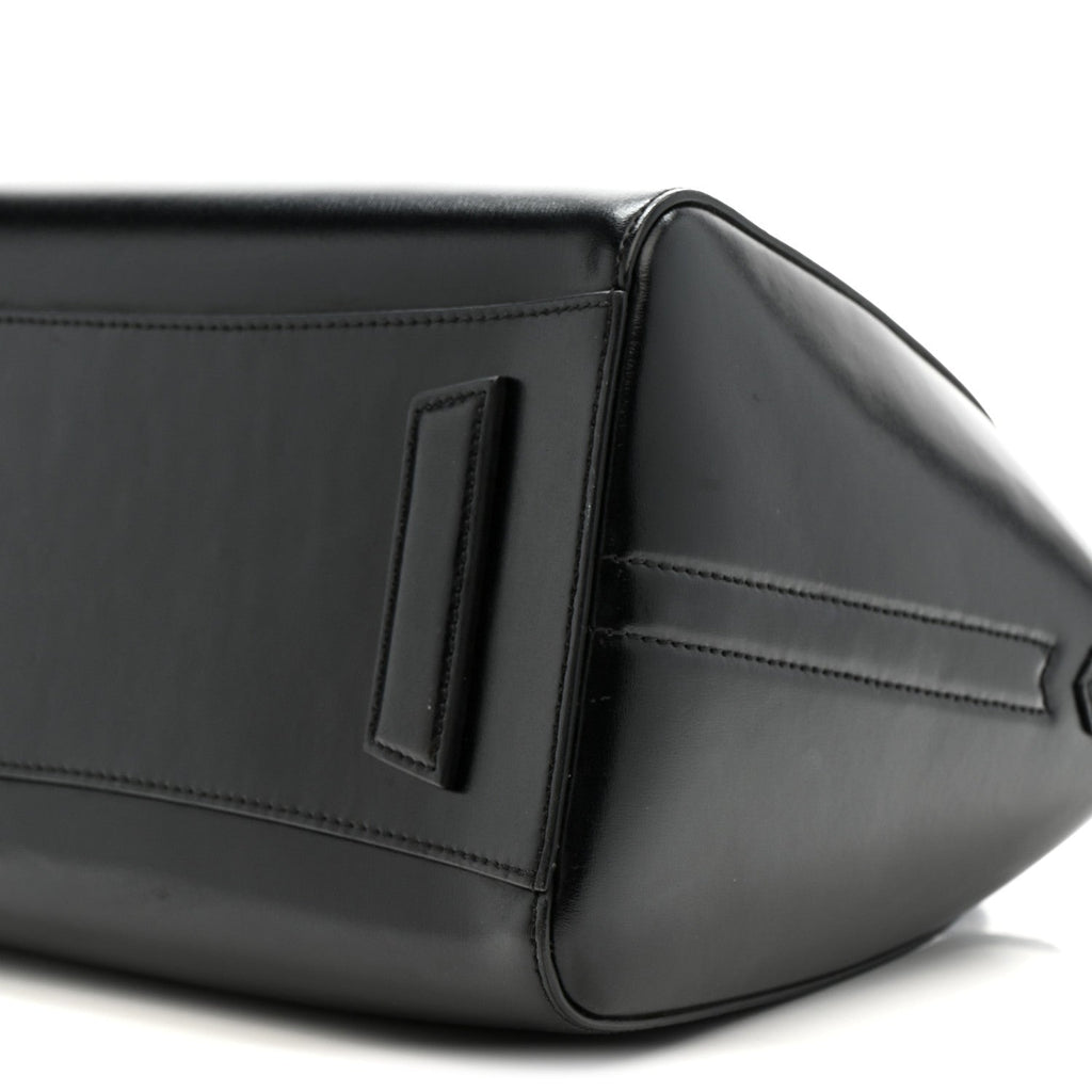 Shiny Lord Calfskin Small Antigona Black