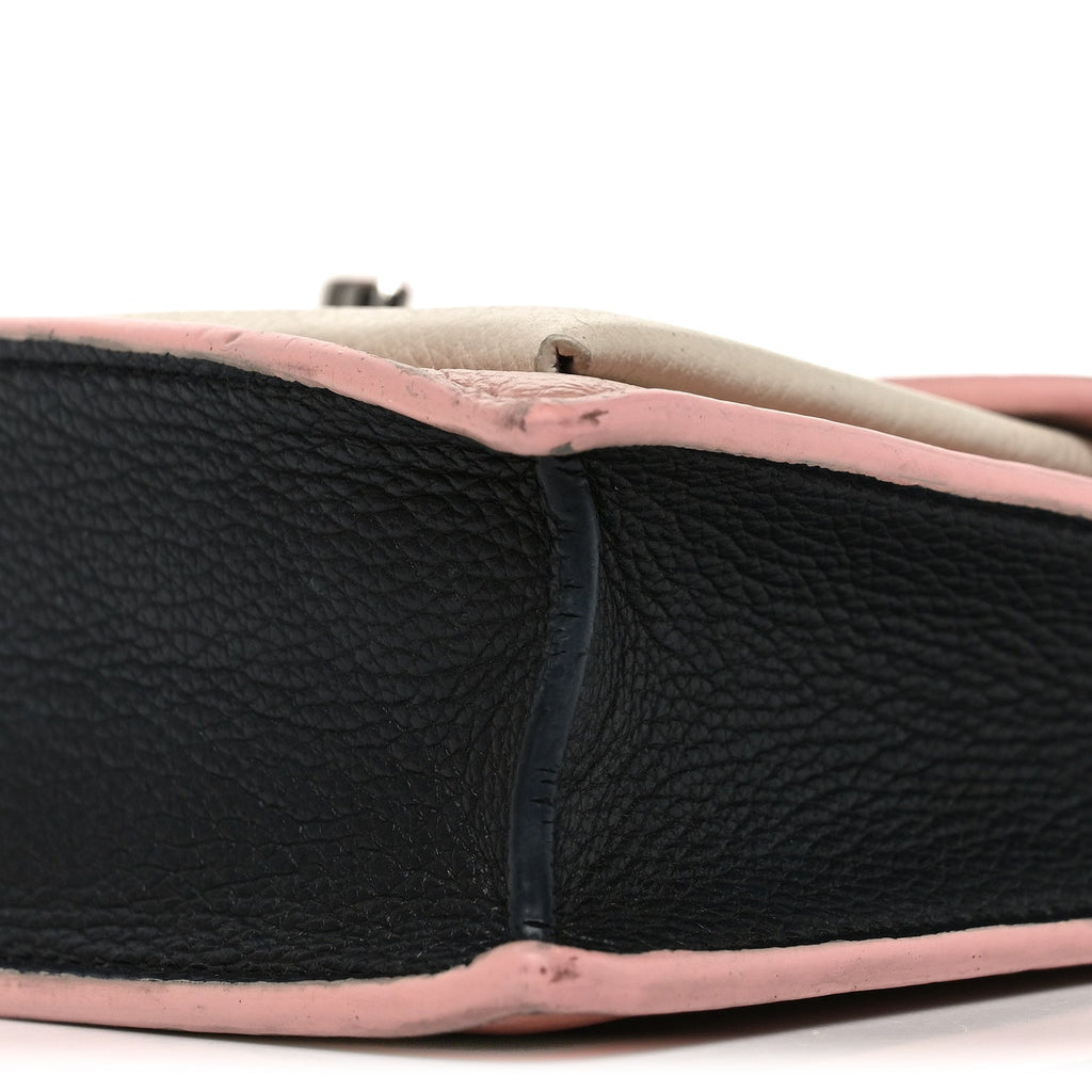 Calfskin My Lockme Chain Pochette Rose Ballet White