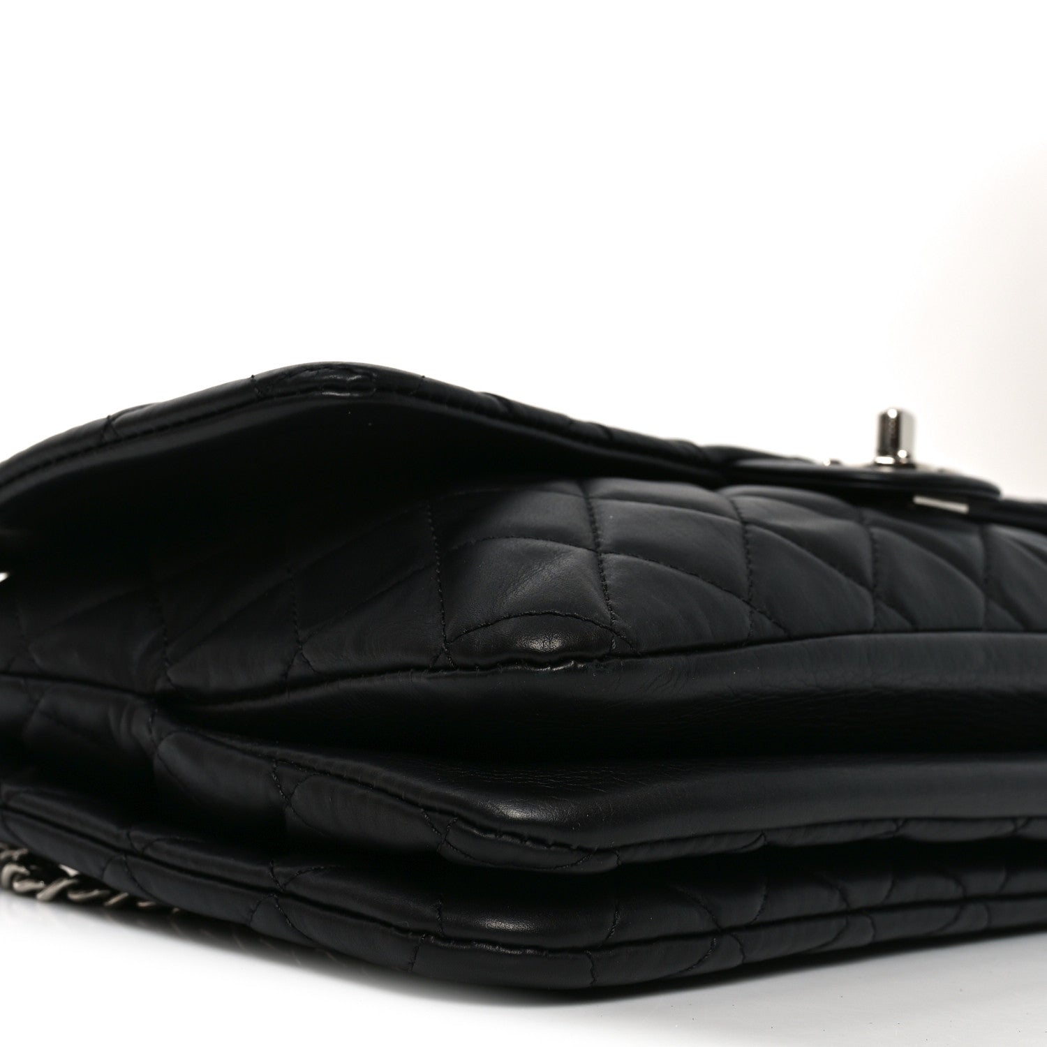 Lambskin Quilted Jumbo Chanel 3 Flap Bag Black
