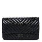 Aged Calfskin Chevron Quilted 2.55 Reissue 225 Flap So Black