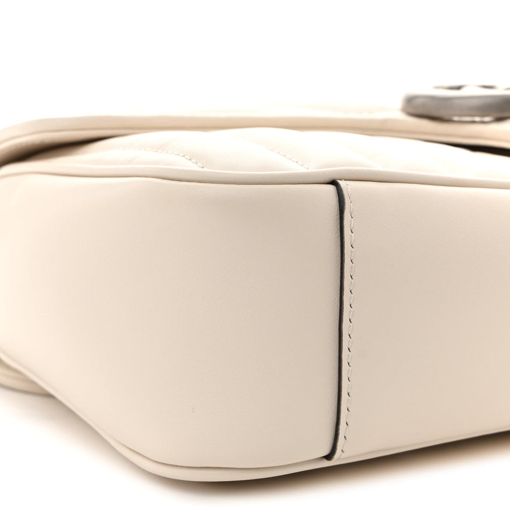 Calfskin Matelasse Aria Small GG Marmont Shoulder Bag Mystic White