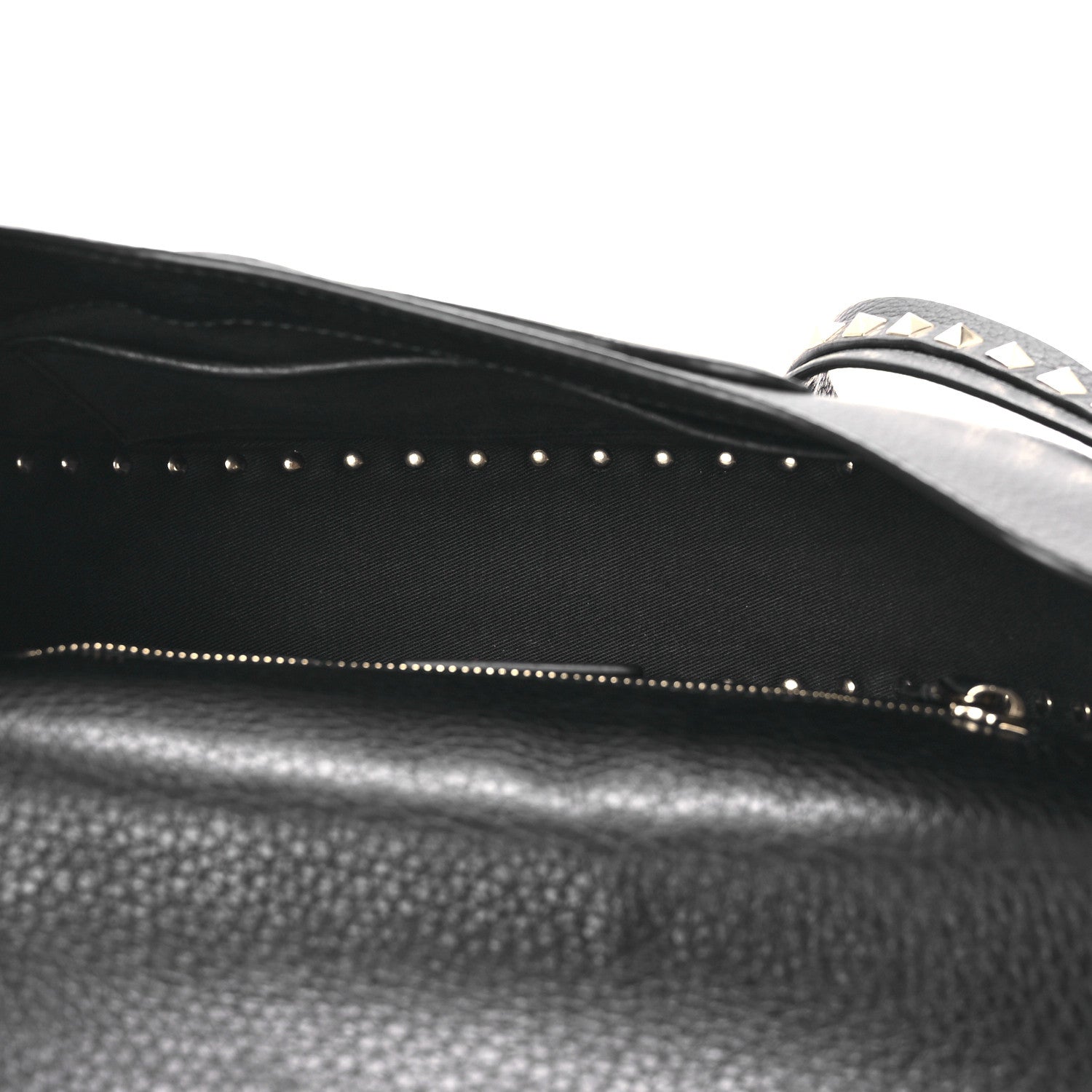 Grained Calfskin Rockstud Saddle Bag Black