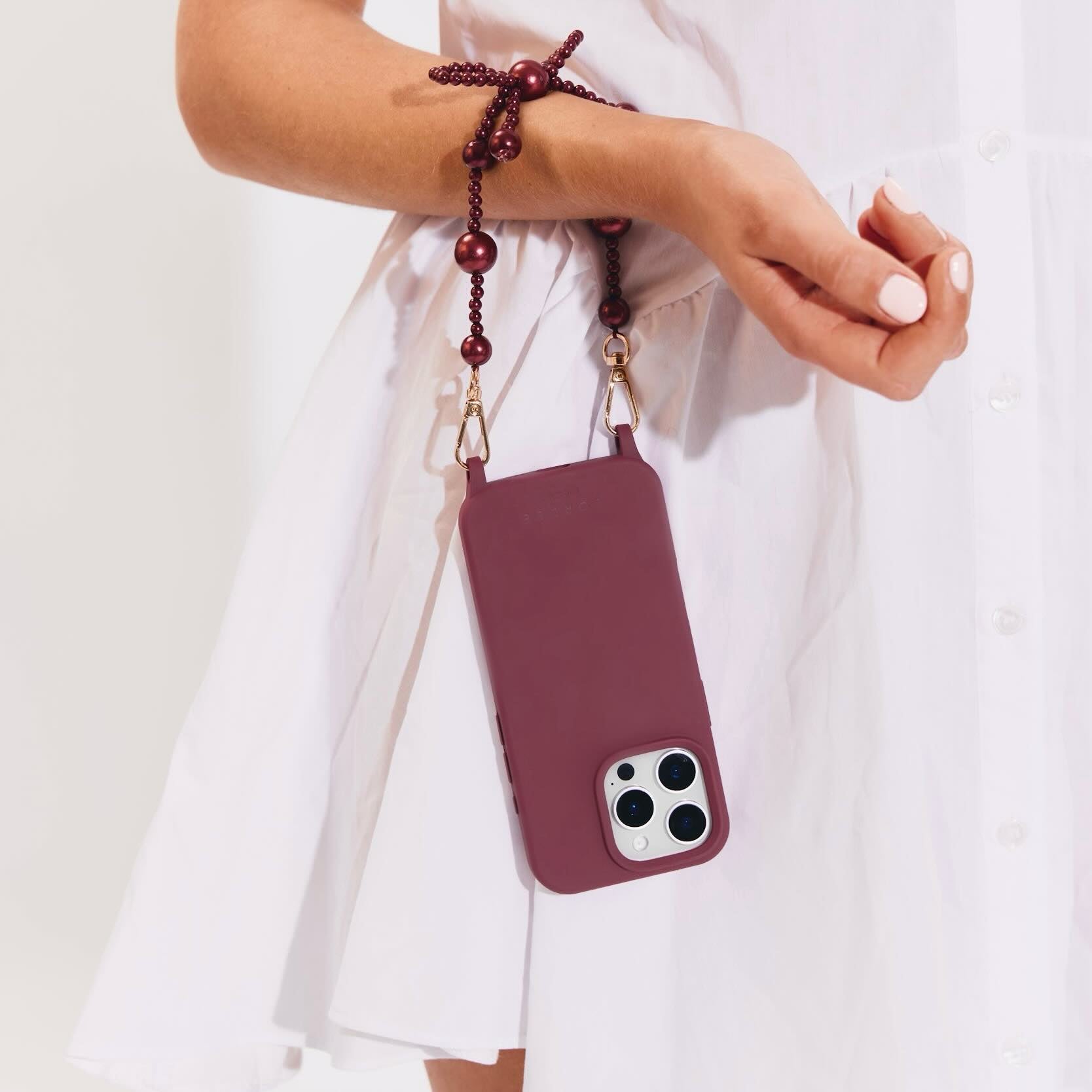 Cordée Cases Burgundy Bow Phone Wristlet Set