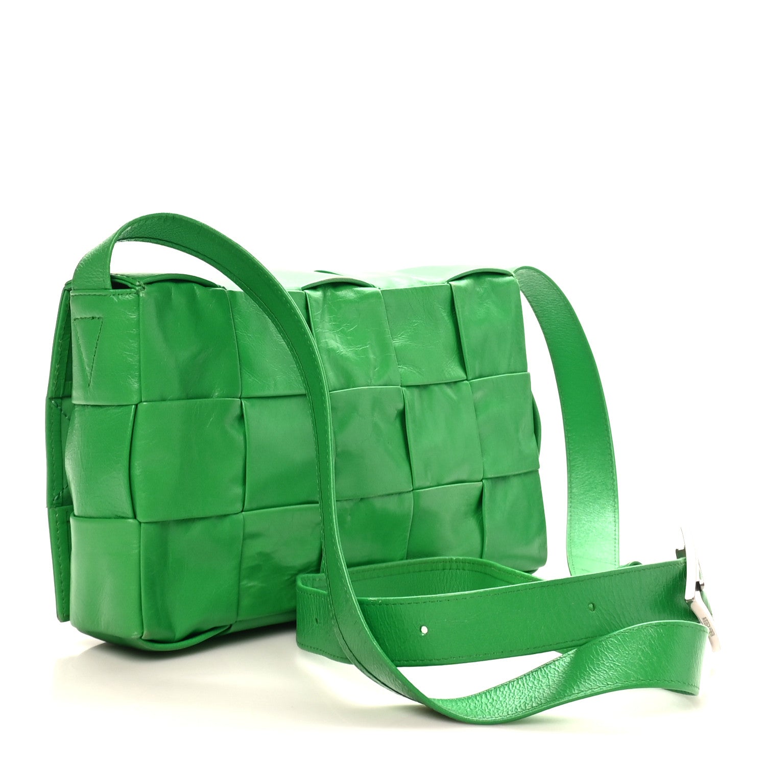 Paper Calfskin Maxi Intreccio Cassette Crossbody Bag Parakeet