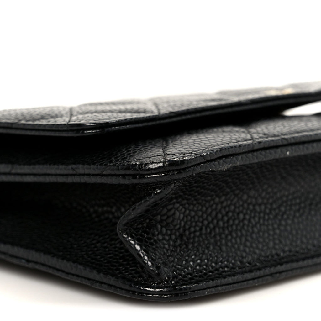 Caviar Quilted Wallet on Chain WOC Black
