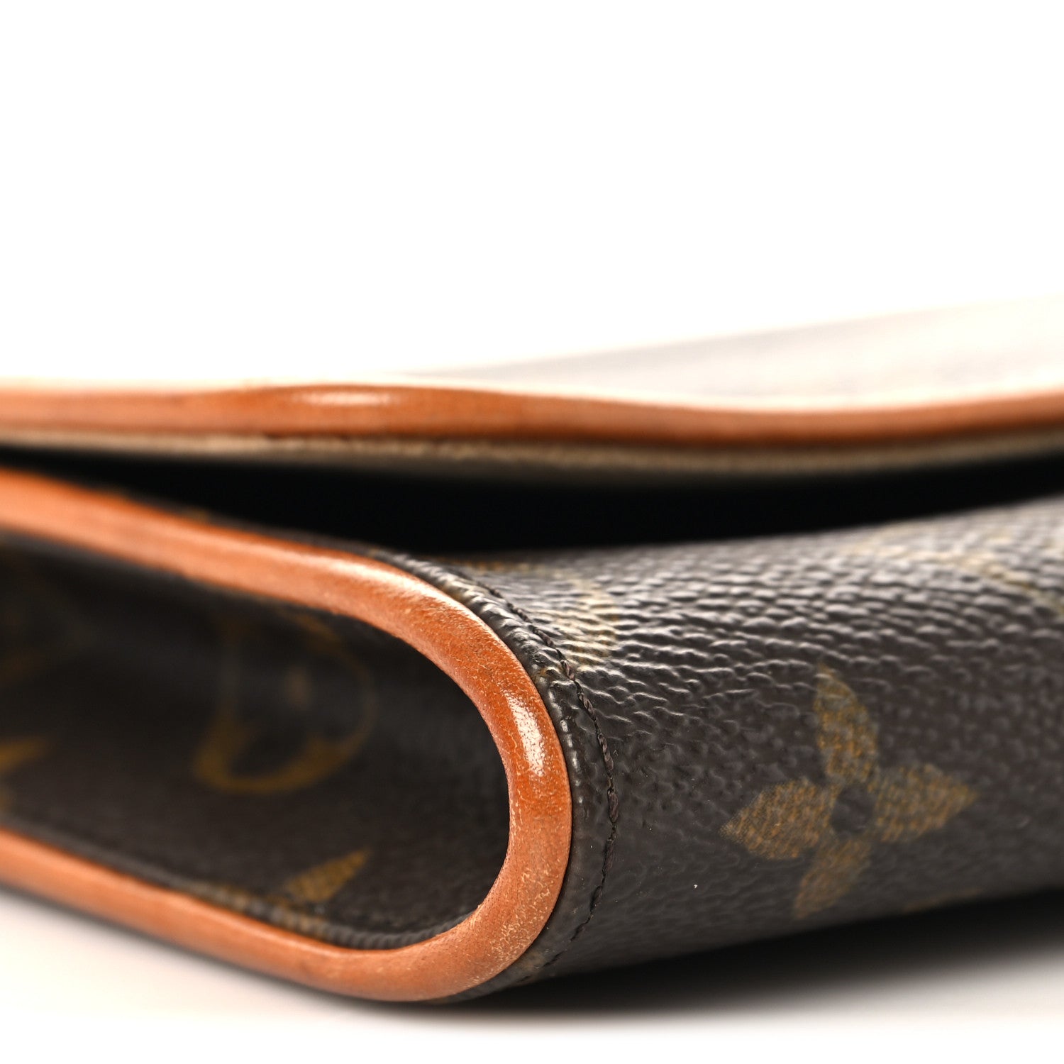 Monogram Pochette Twin GM