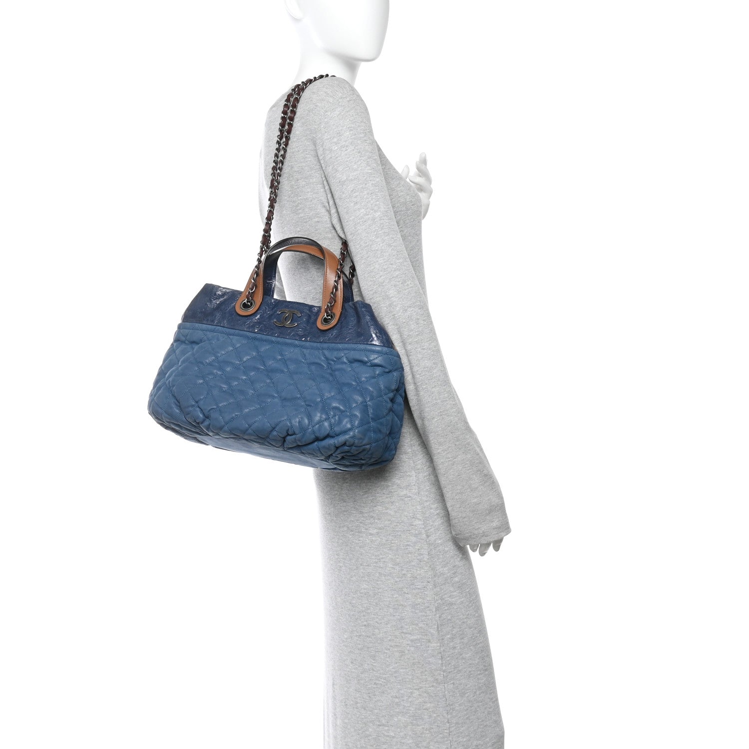 Iridescent Calfskin Quilted Large In The Mix Tote Navy