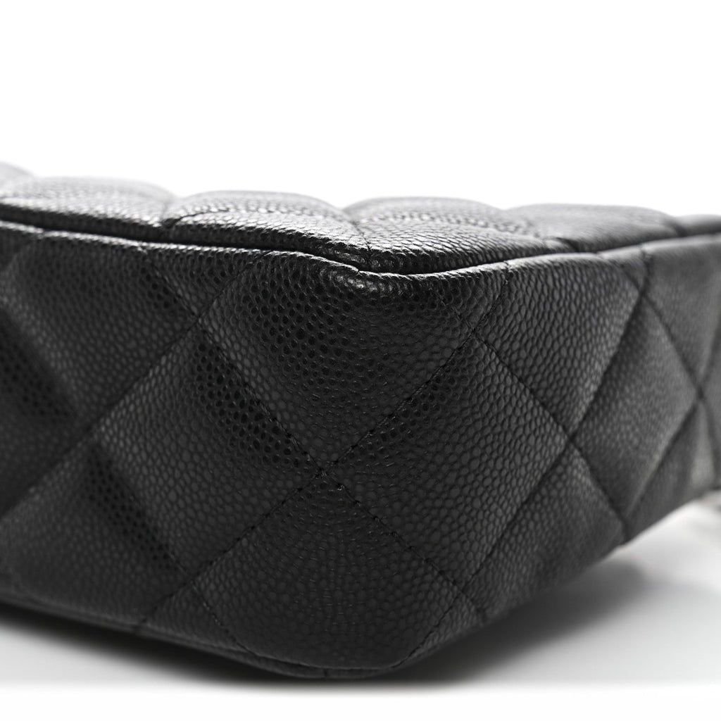 Caviar Quilted Purse With Chain Black