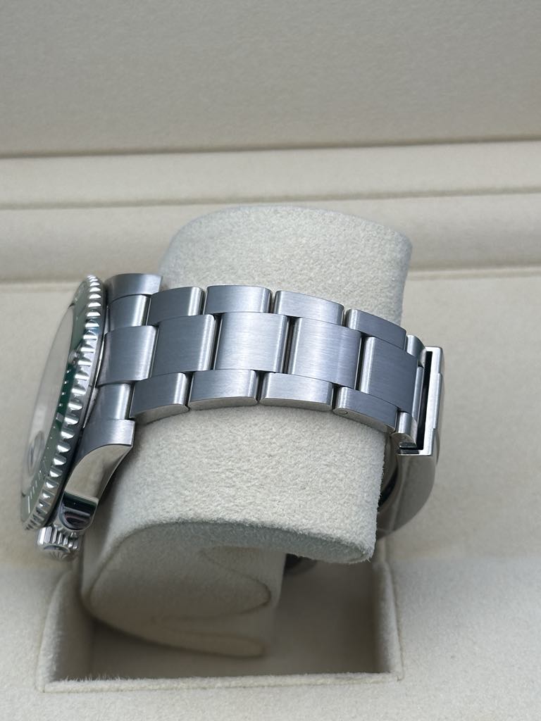 Rolex Steel Submariner Date  - The Hulk - Green Dial - 116610LV