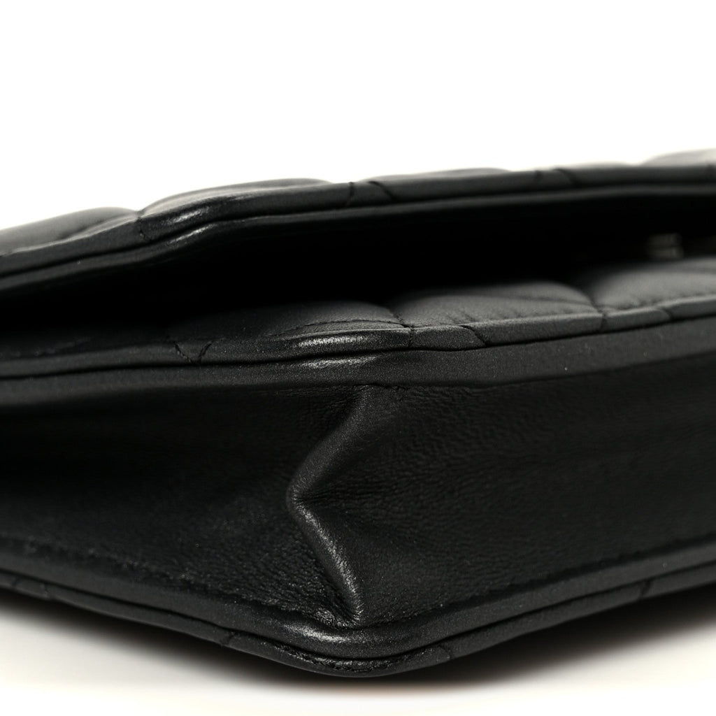 Lambskin Quilted Wallet On Chain WOC So Black
