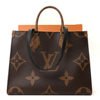 Reverse Monogram Giant Onthego MM