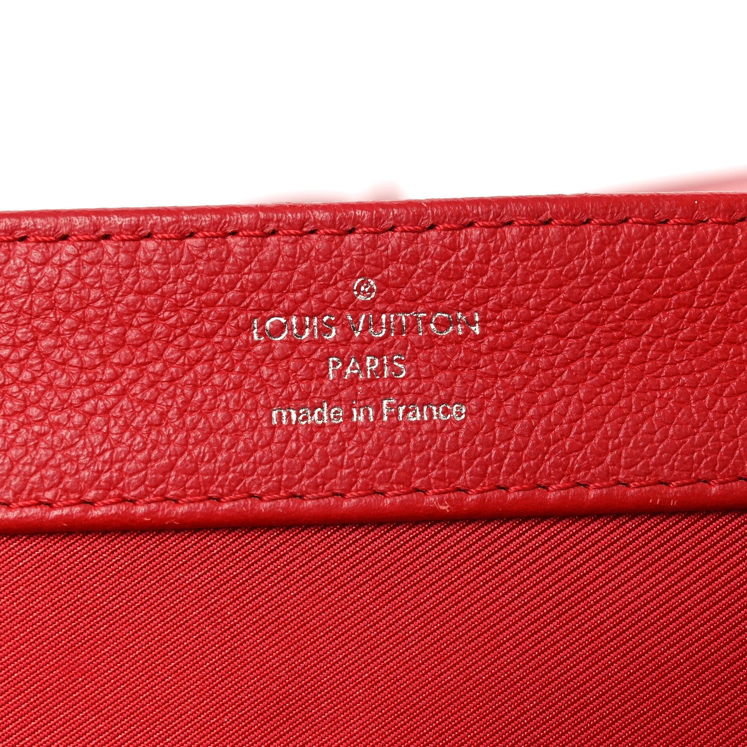 Calfskin Lockme II Chain Bag BB Rubis