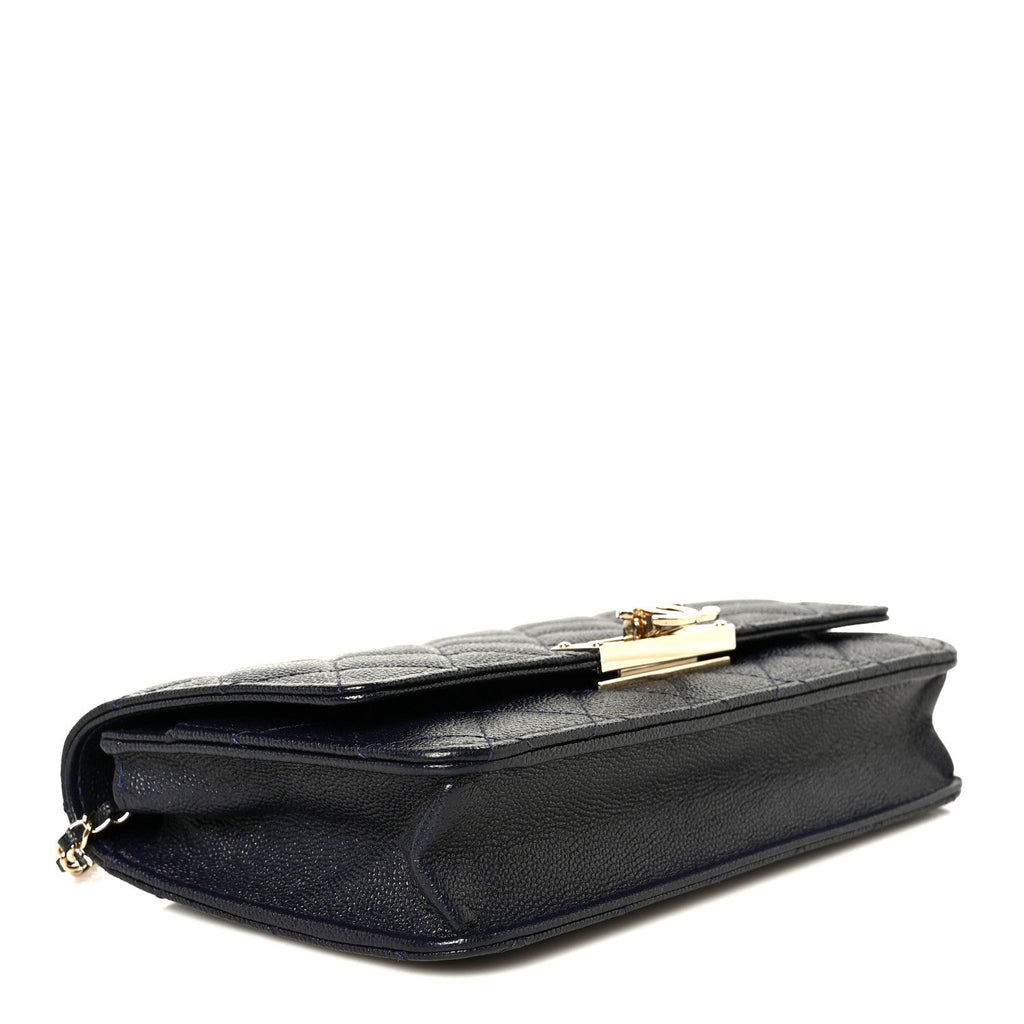 Caviar Quilted Golden Class Wallet On Chain WOC Navy