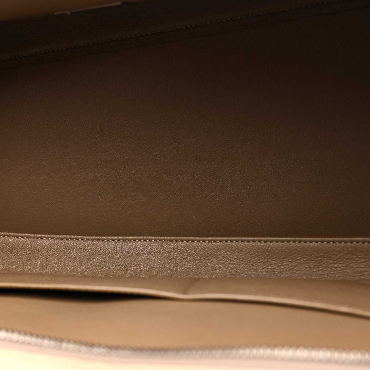 Drummed Calfskin Suede Medium Trapeze Dune