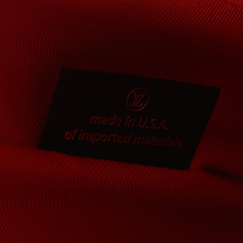 Reverse Monogram Giant Onthego MM