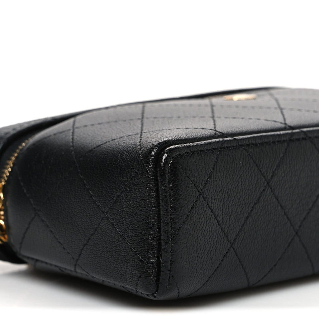 Goatskin Quilted Top Handle Slim Vanity With Chain Black