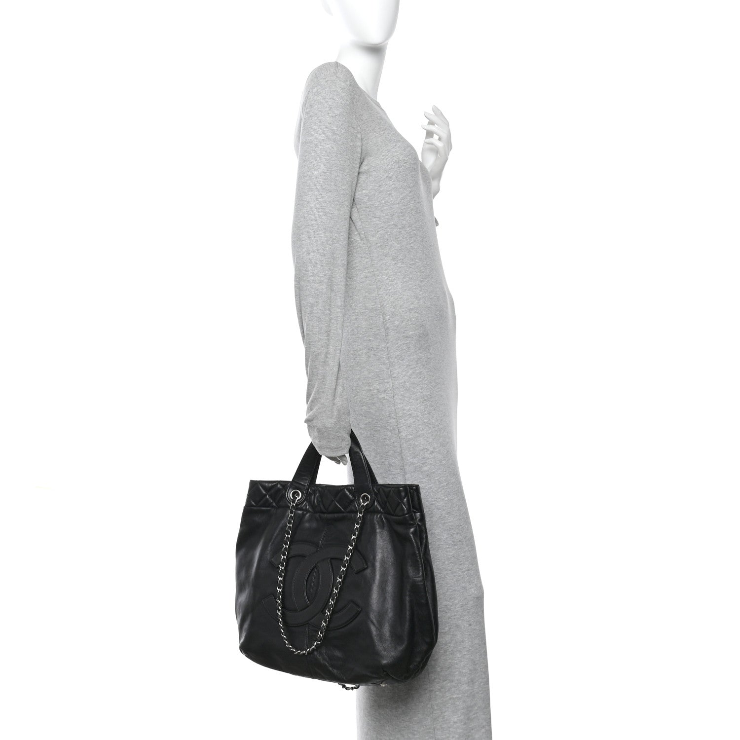 Calfskin Large Trianon Tote Black