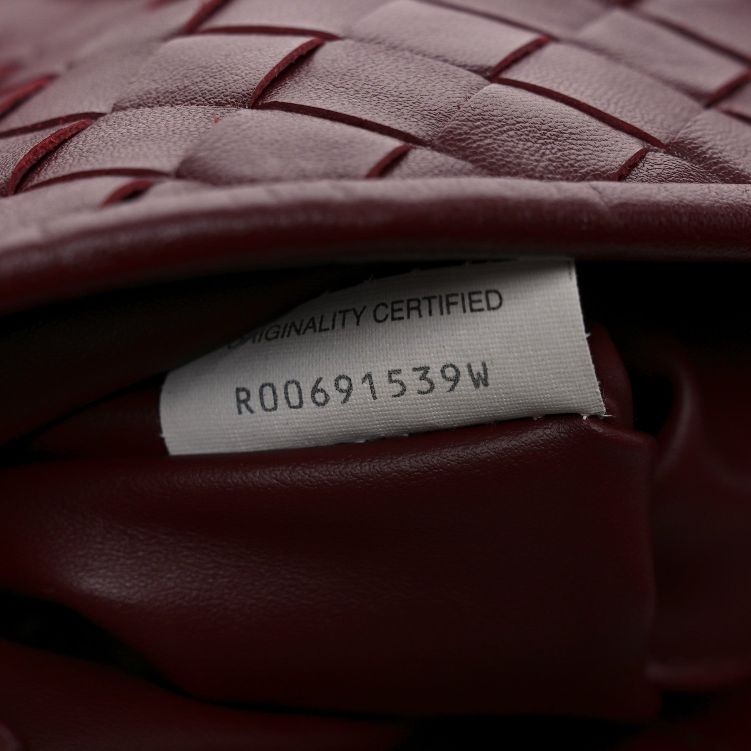 Calfskin Intrecciato Small Hop Barolo