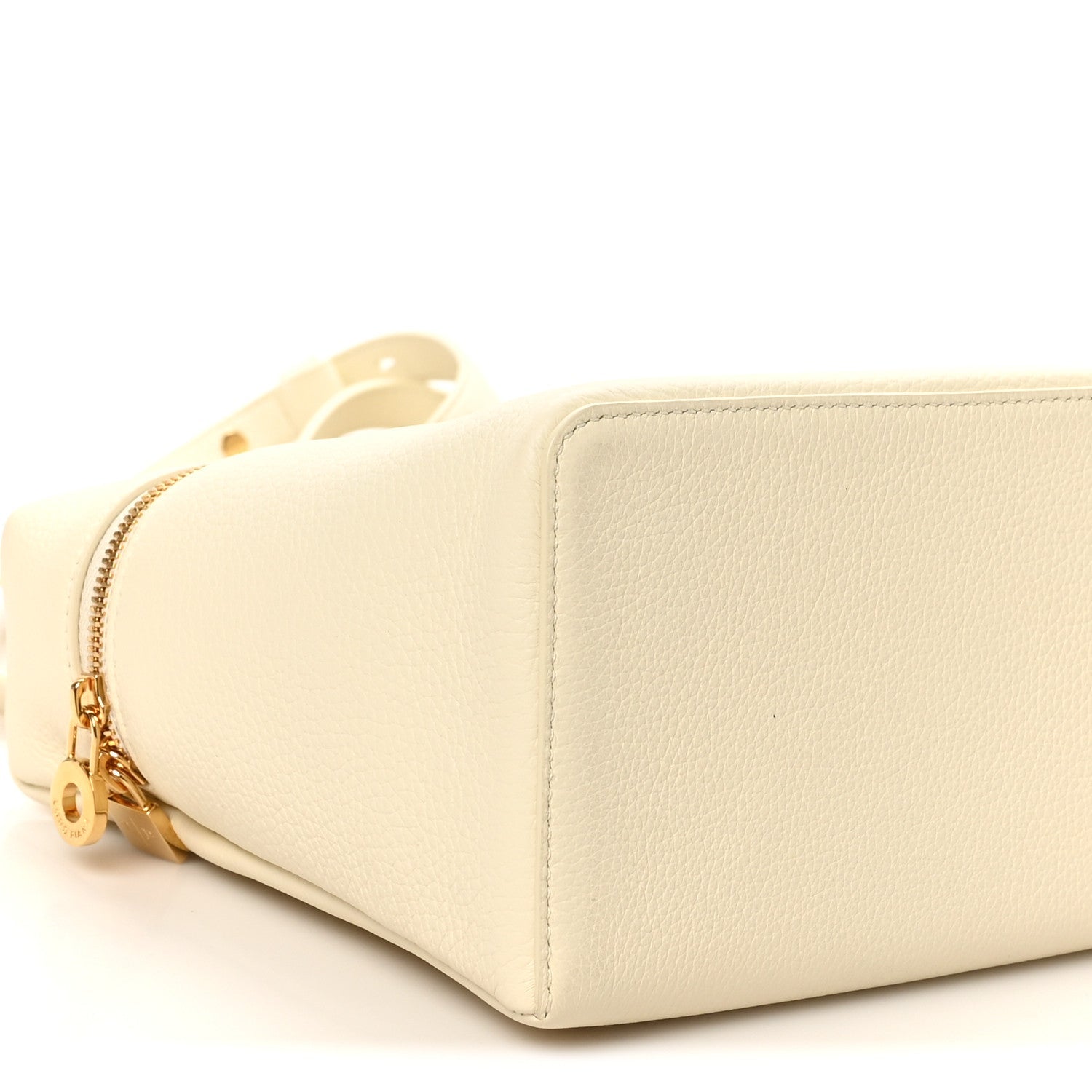 Grained Calfskin L27 Extra Pocket Pouch Whisper White
