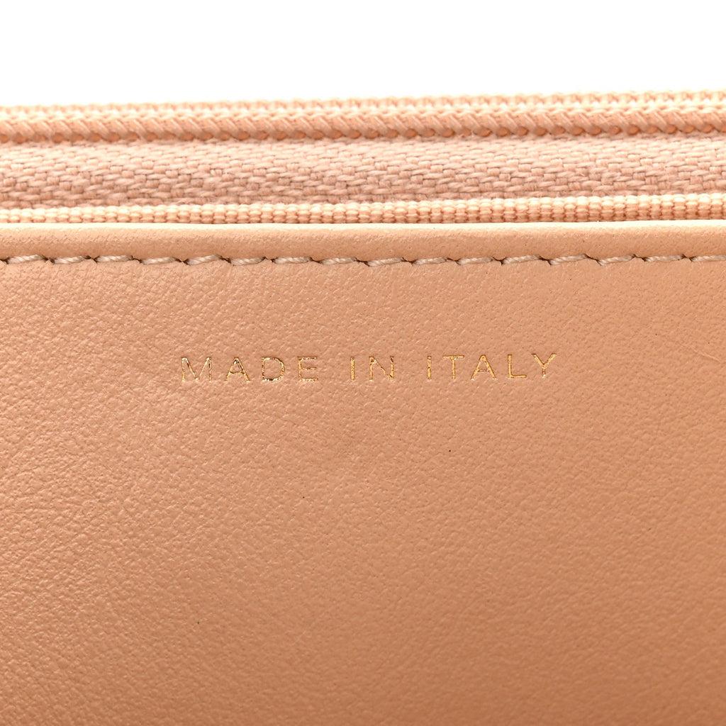 Caviar Quilted Wallet on Chain WOC Beige