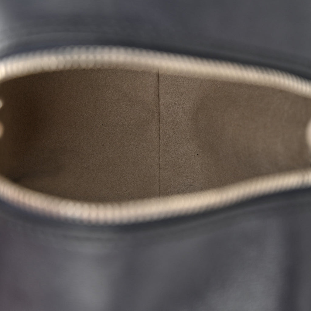 Transformed Canvas Time Trunk Square Bag