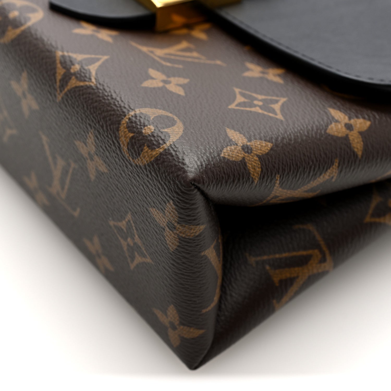 Monogram Locky BB Black