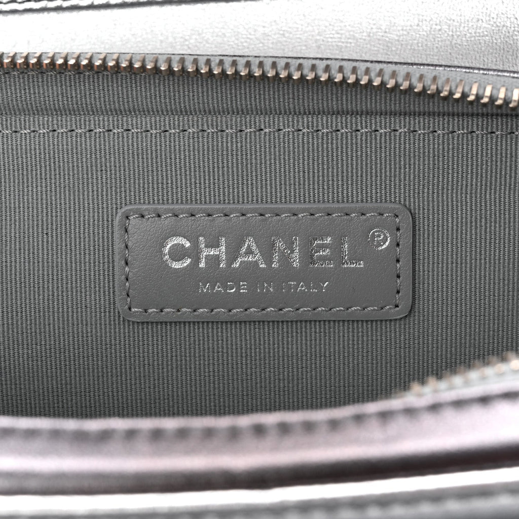 Metallic Lambskin Large Like A Wallet Flap Silver