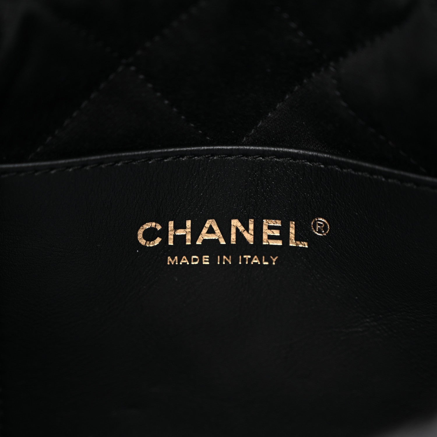 Shiny Calfskin Quilted Mini Chanel 22 Black