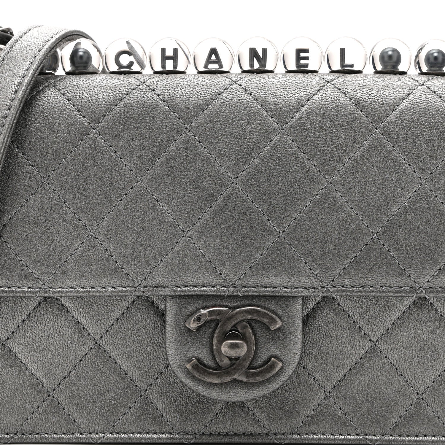 Metallic Goatskin Quilted Small Chic Pearls Flap Silver