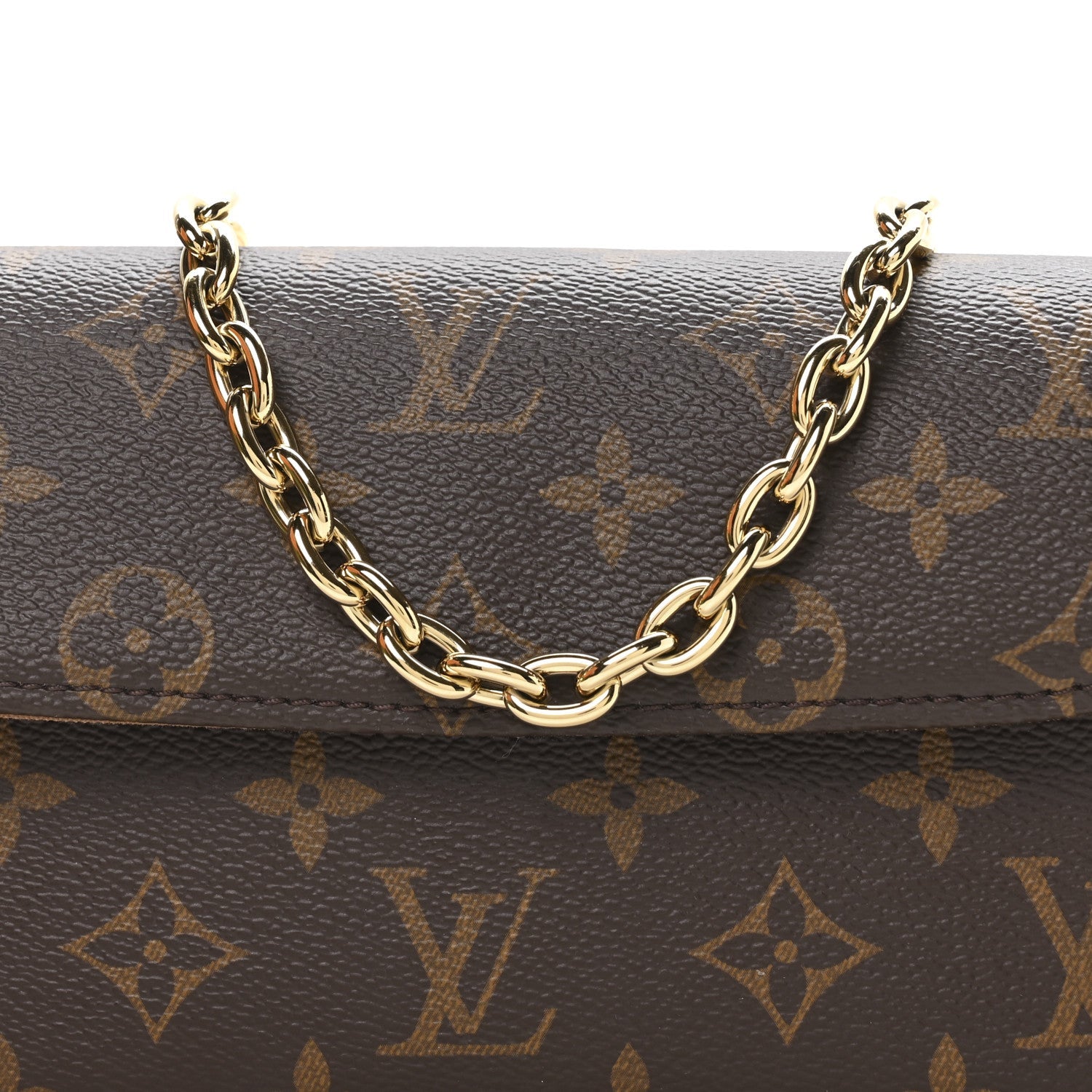 Monogram Ivy Wallet On Chain