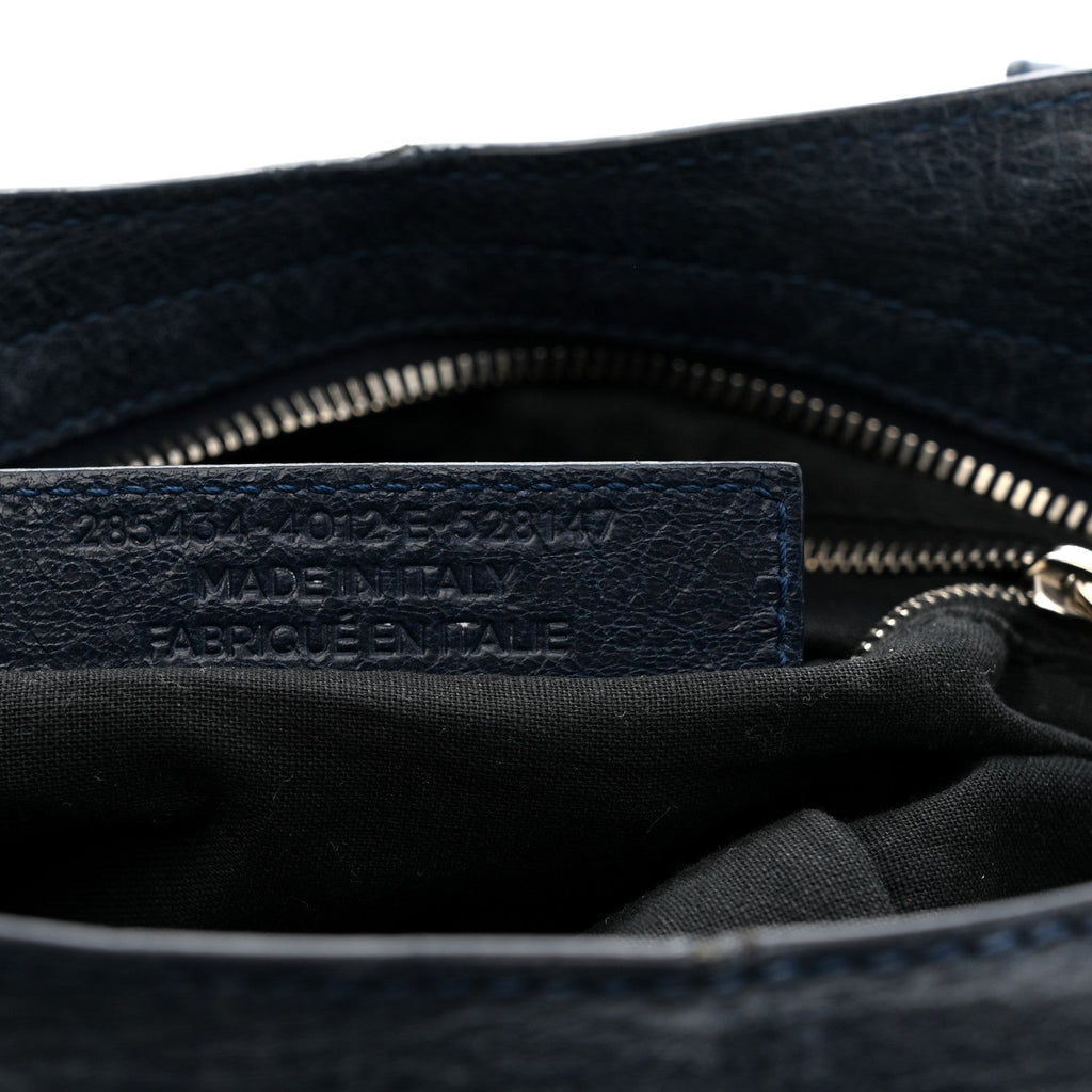 Agneau Giant 12 Silver Hardware Town Bleu Obscur