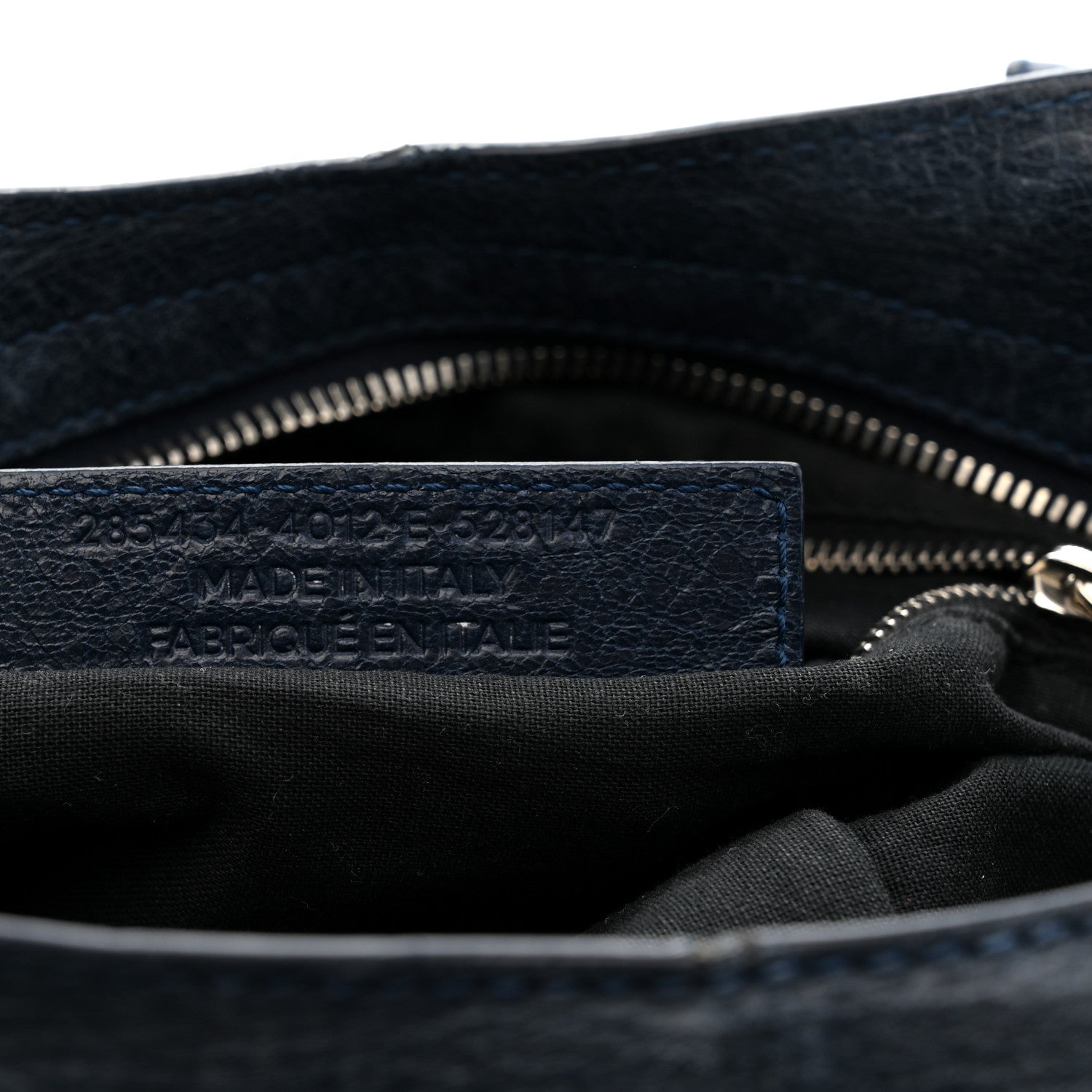 Agneau Giant 12 Silver Hardware Town Bleu Obscur