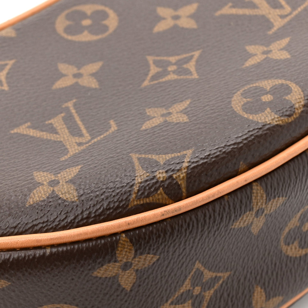 Monogram Loop