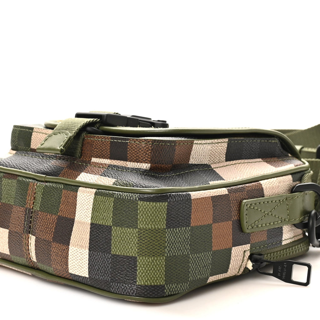 Damoflage Quest Messenger Green