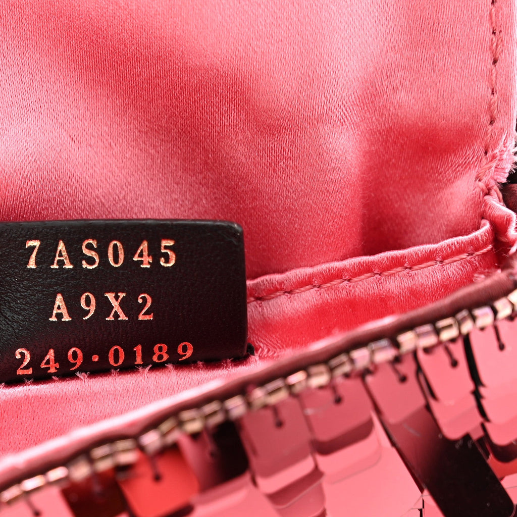 Sequin Paillettes Shiny Nappa Sex and the City Nano Maxi Buckle Baguette Charm Granata
