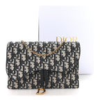 Oblique Saddle Chain Pouch Blue