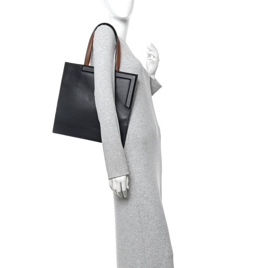 Vitello Bellagio Medium Fendi Flip Cognac Black
