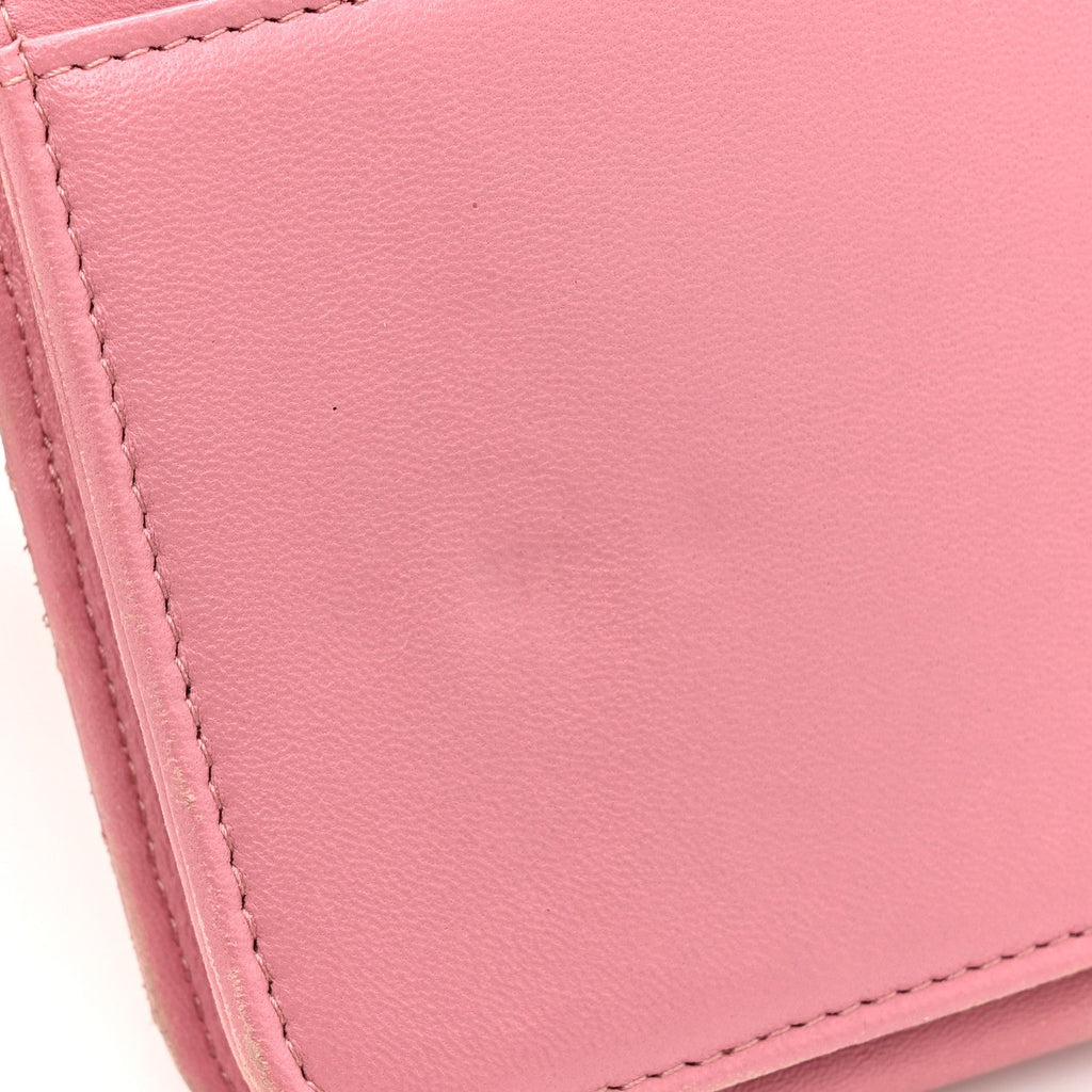 Lambskin Quilted CC Crossing Wallet On Chain WOC Pink