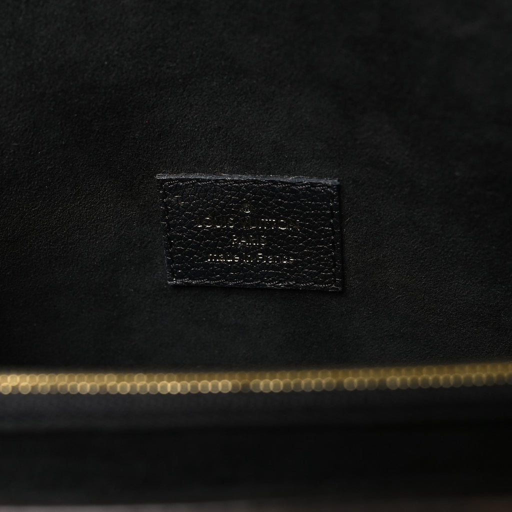 Monogram Victoire Black