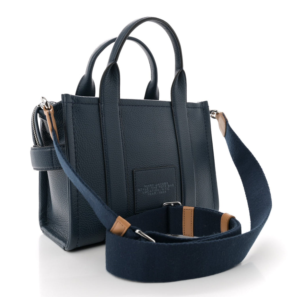 Grained Calfskin Small The Tote Bag Blue Sea