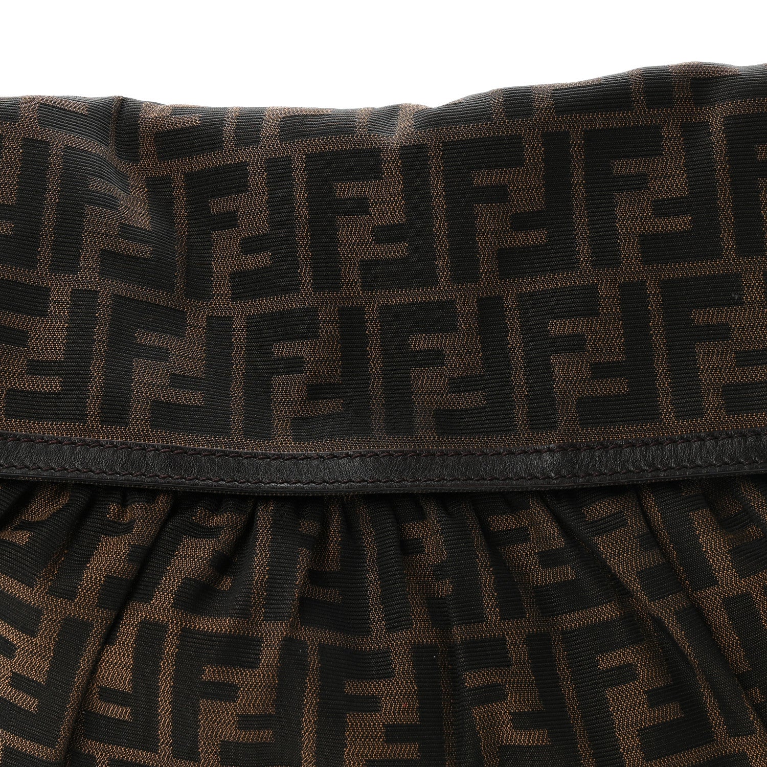 Zucca Medium Chef Shoulder Bag Tobacco