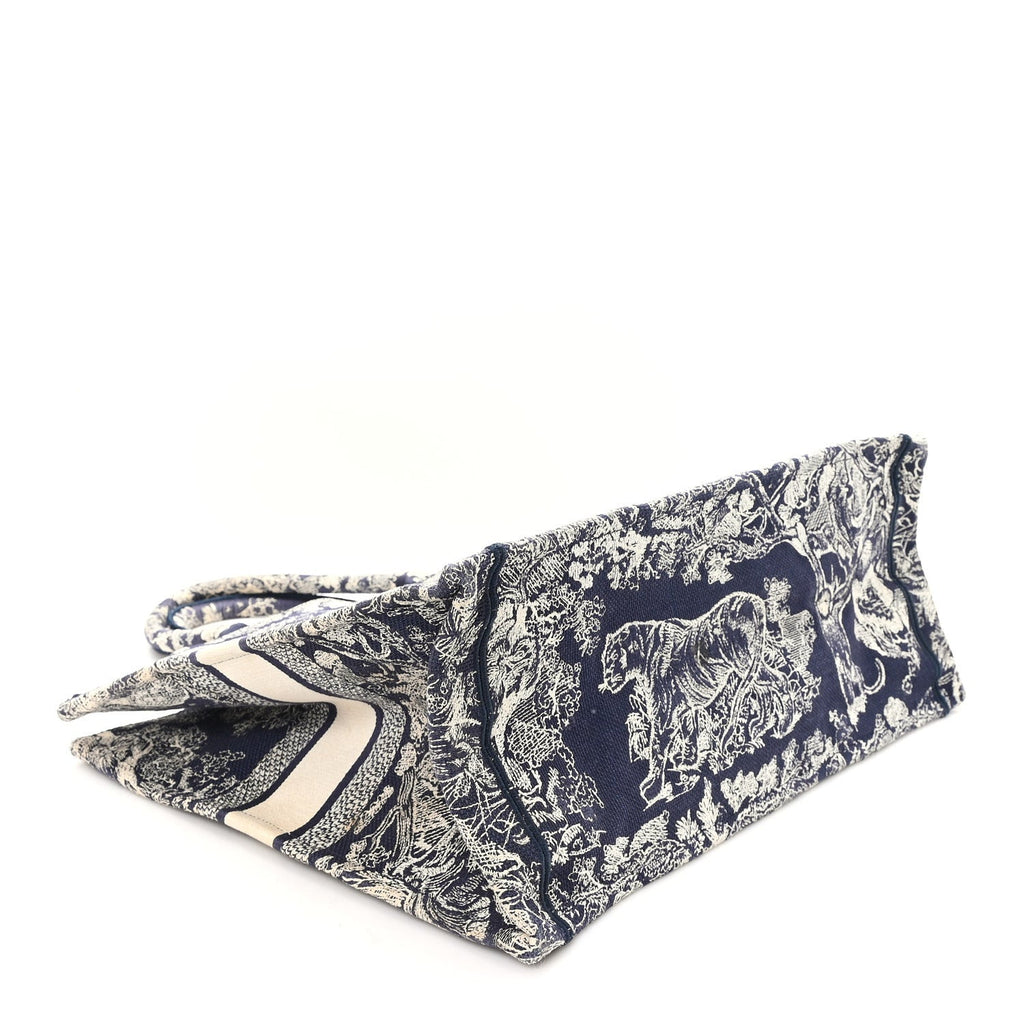 Canvas Embroidered Large Dioriviera Toile De Jouy Reverse Book Tote Blue