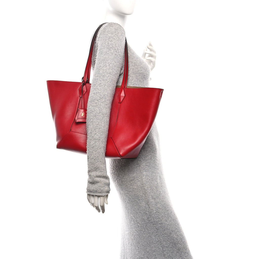 Calfskin Medium Diamond Tote Red