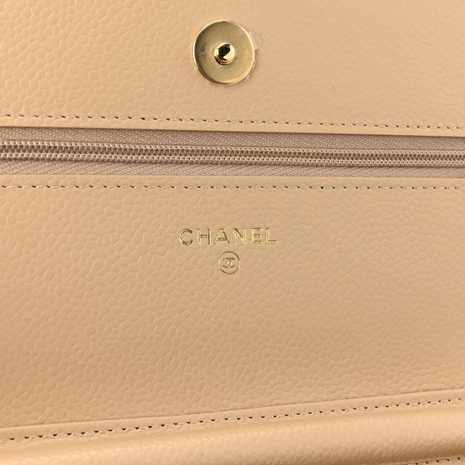Caviar Quilted Wallet on Chain WOC Beige