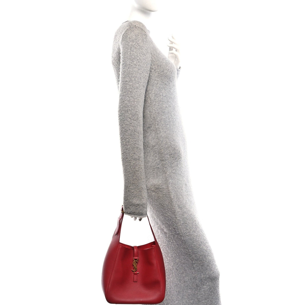 Smooth Calfskin Small Le 5 A 7 Soft Hobo Rouge Legion