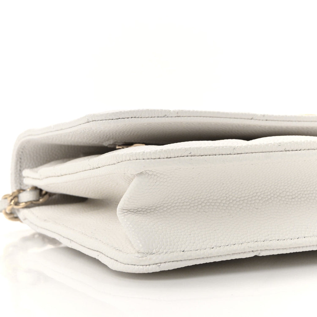 Caviar Quilted Enamel Coco Casino Wallet On Chain WOC White
