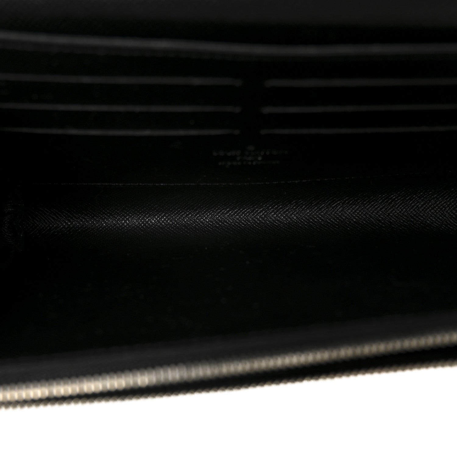 Epi Twist Chain Wallet Black