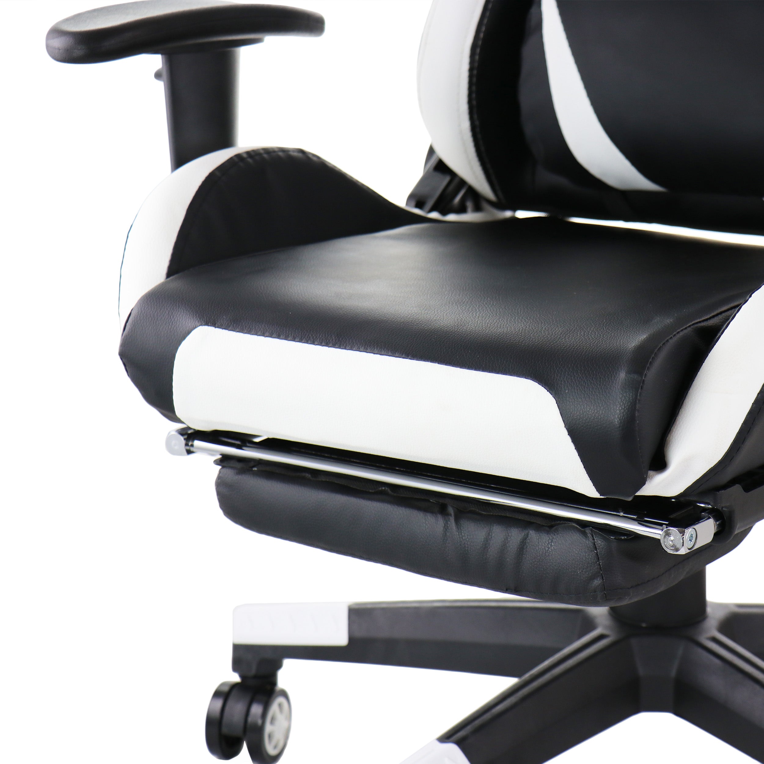 Gaming Chair in Black and White