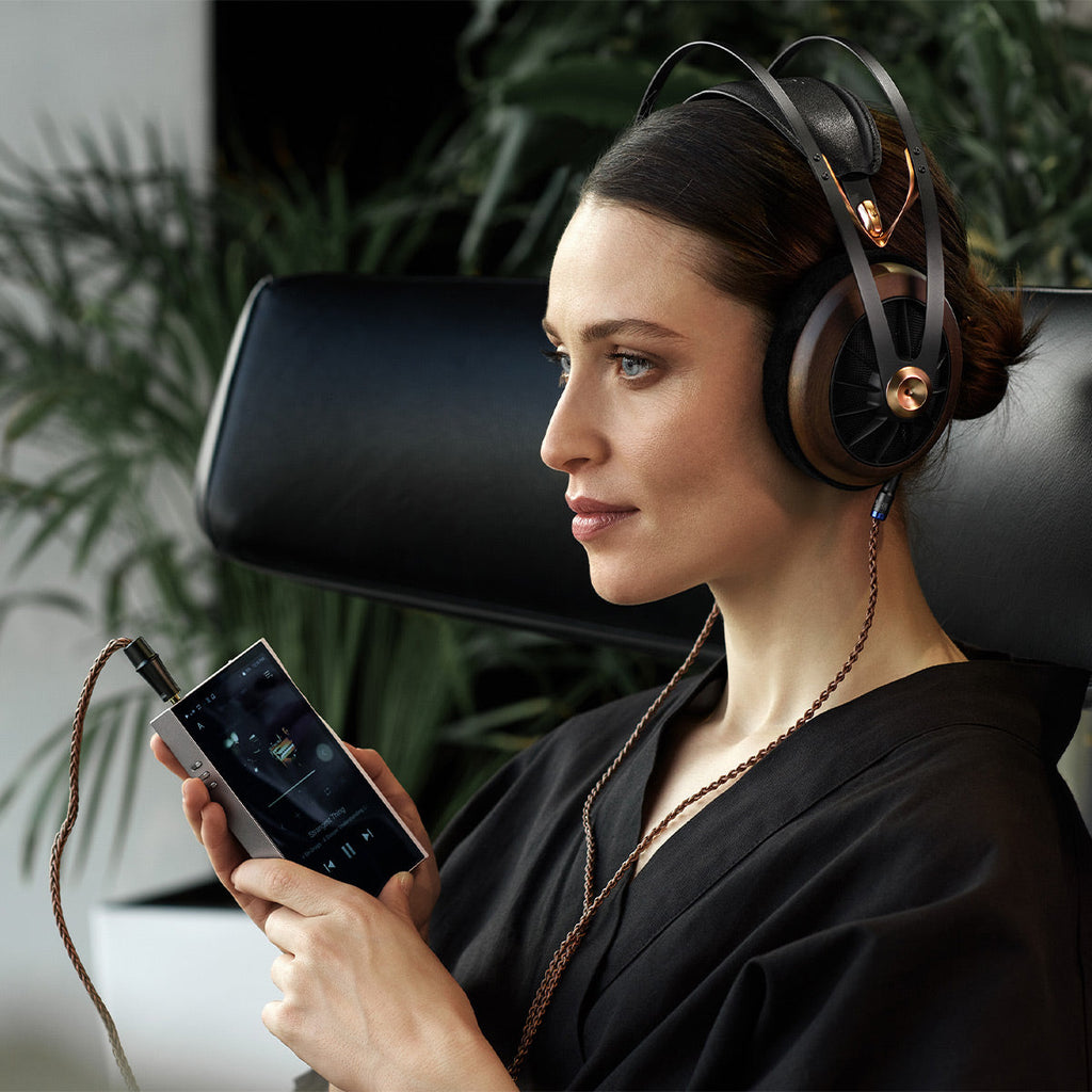Meze Audio 109 Pro Dynamic Open-Back Circumaural Headphones