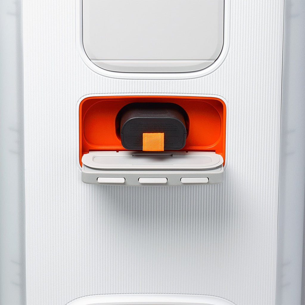 JBL PartyBox Club 120 Portable Party Speaker (White)